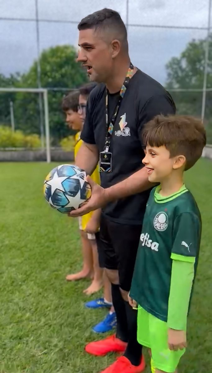 Futebol e esportes